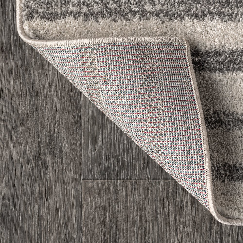 Lyla Offset Stripe Area Rug. Picture 5