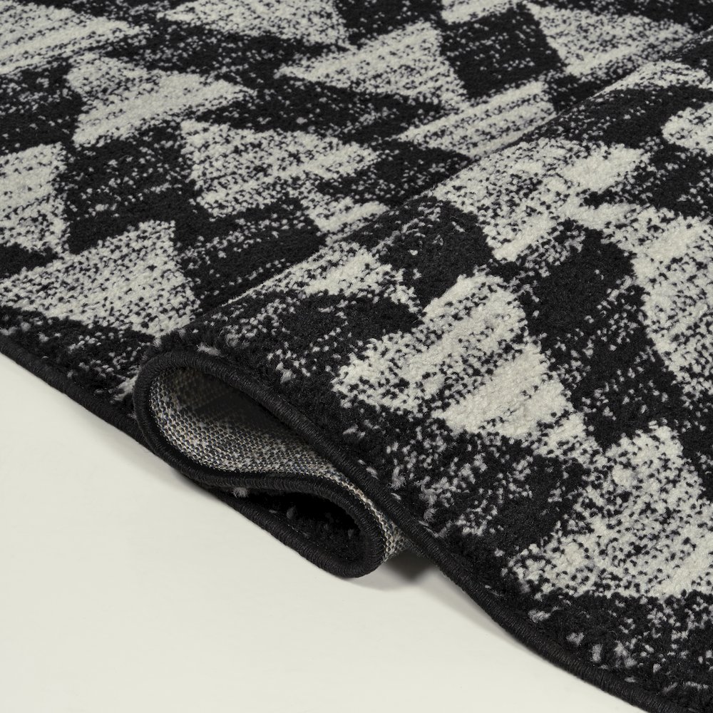 Aisha Moroccan Triangle Geometric Area Rug. Picture 7