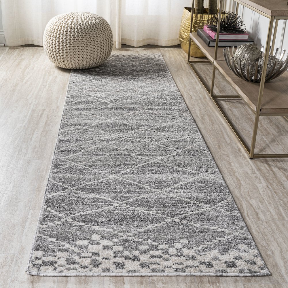 Asilah Moroccan Modern Diamond Area Rug. Picture 2
