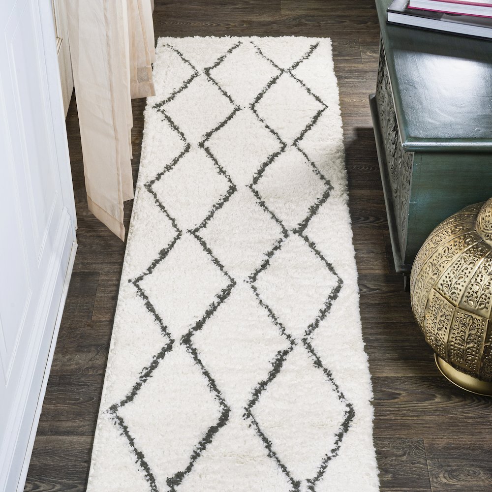 Catala Moroccan Diamond Shag Area Rug. Picture 2