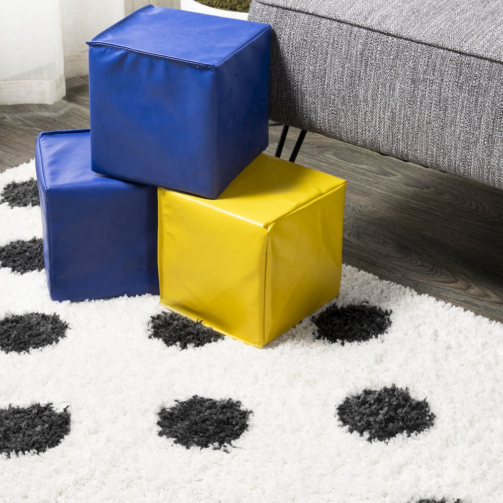 Pere Modern Charcoal Dot Shag Area Rug. Picture 12