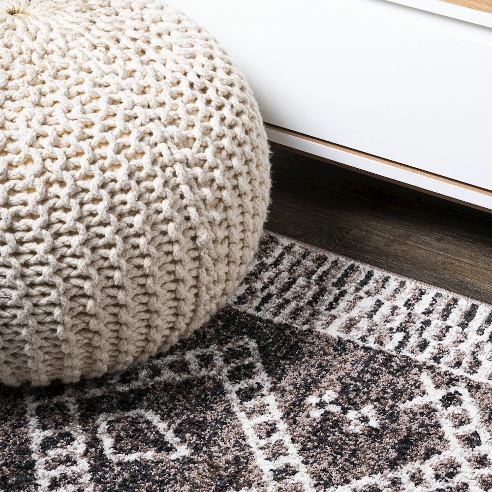 Tayri Modern Tribal Geometric Area Rug. Picture 5