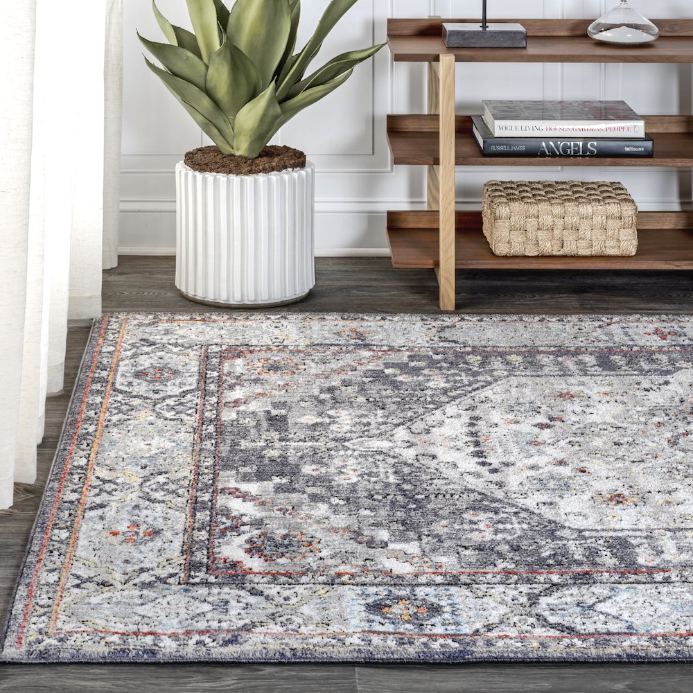 Kesan Vintage Medallion Area Rug. Picture 3