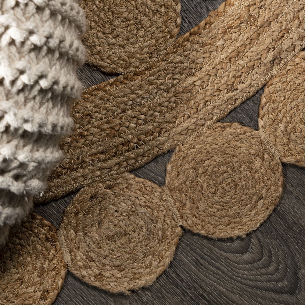 Bodhi Round Area Rug. Picture 5