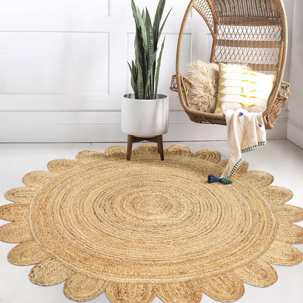 Petal Boho Jute Scalloped Circle Area Rug. Picture 6
