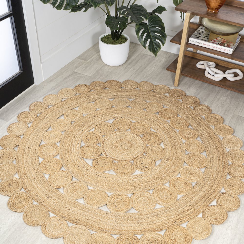Daisy Hippy Jute Medallion Circle Area Rug. Picture 2