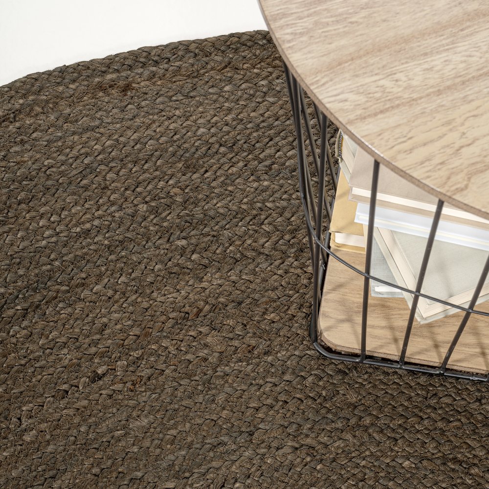 Zara Braided Coastal Cottage Round Jute Area Rug. Picture 2
