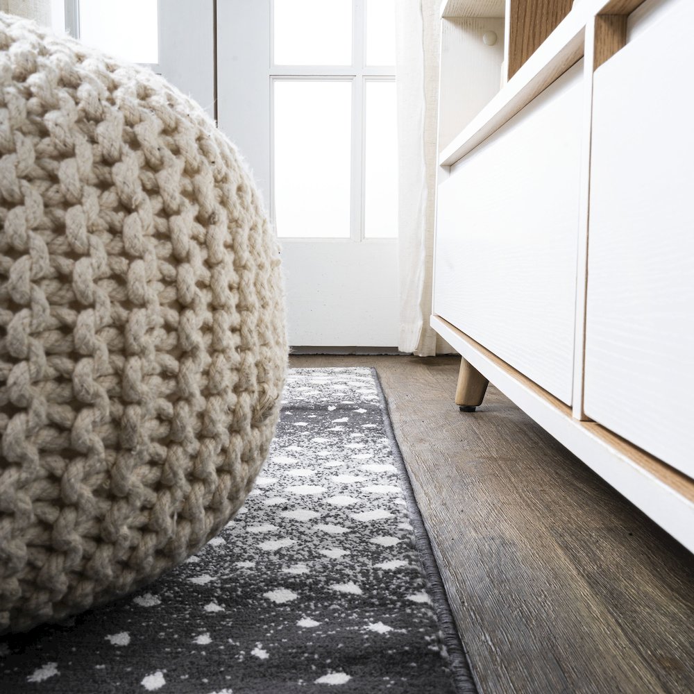 Antelope Modern Animal Area Rug. Picture 7