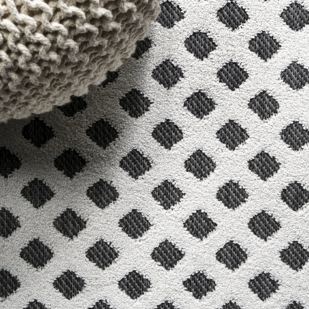 Rabat High-Low Pile Mini Diamond Trellis Area Rug. Picture 4