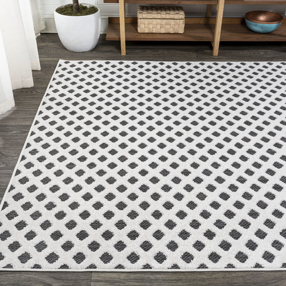 Rabat High-Low Pile Mini Diamond Trellis Area Rug. Picture 3