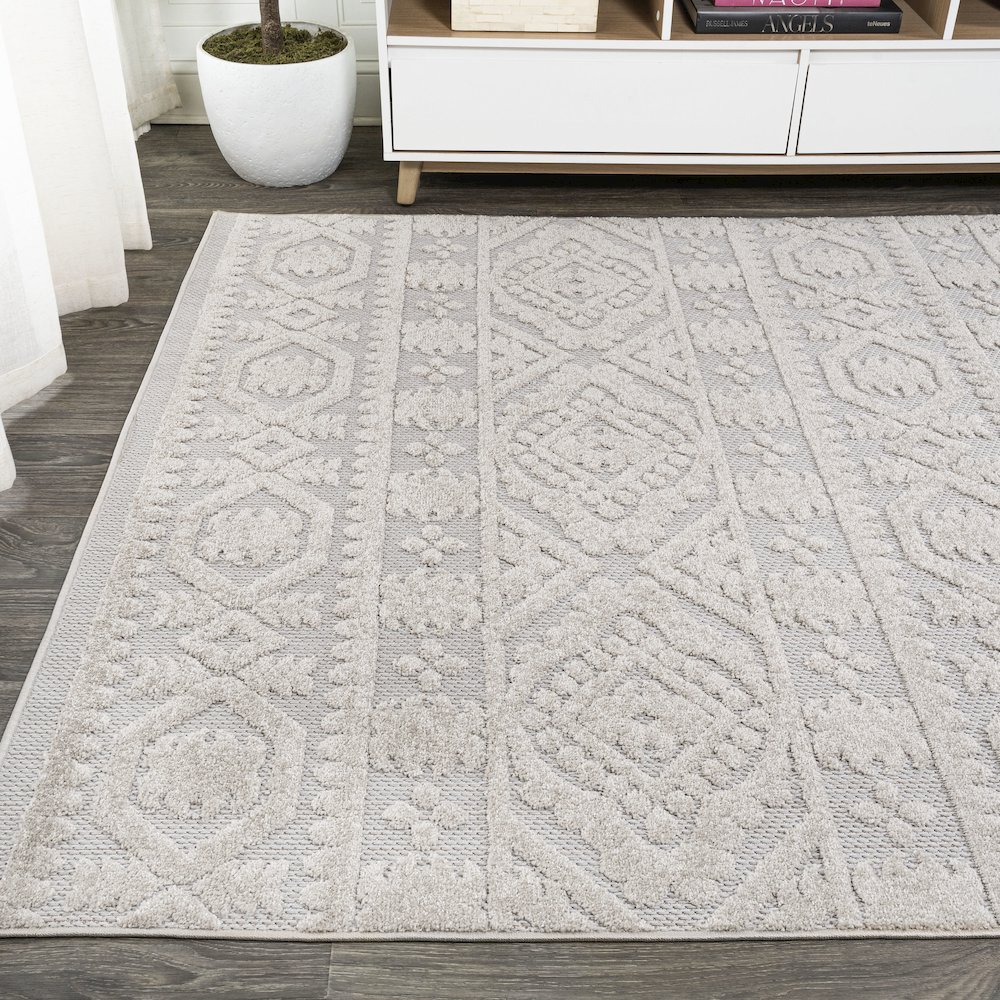 Citta High-Low Pile Mediterranean Tile Area Rug. Picture 3