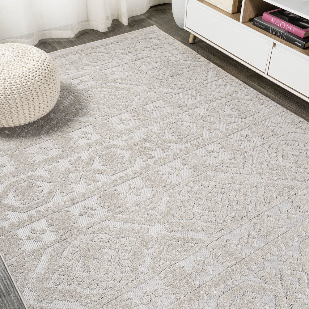 Citta High-Low Pile Mediterranean Tile Area Rug. Picture 4