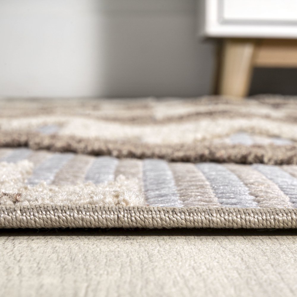 Sumak High-Low Pile Neutral Diamond Kilim Area Rug. Picture 7