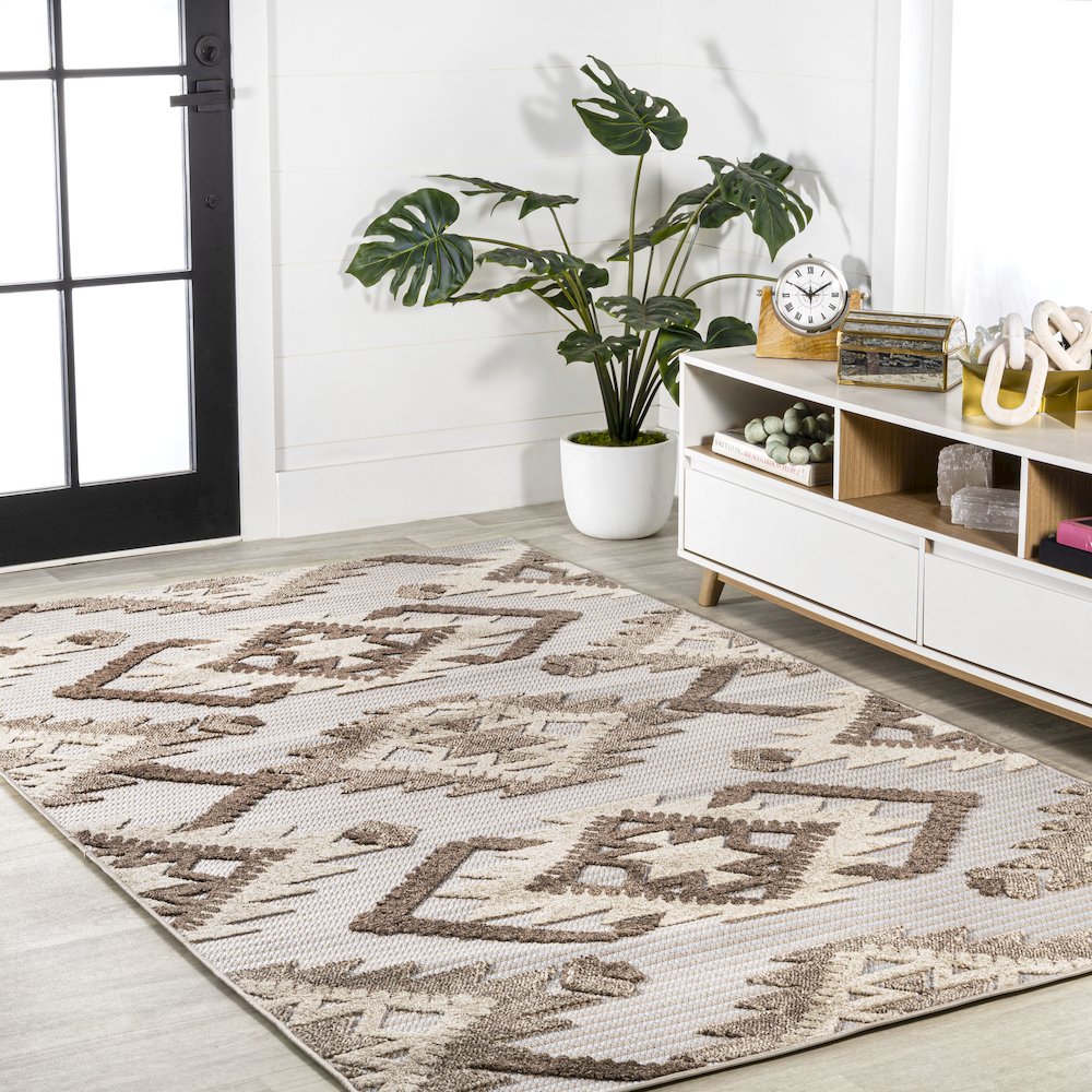 Sumak High-Low Pile Neutral Diamond Kilim Area Rug. Picture 5