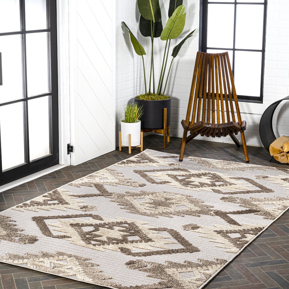 Sumak High-Low Pile Neutral Diamond Kilim Area Rug. Picture 9