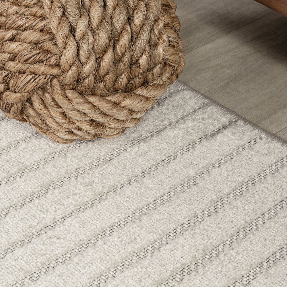 Skagen Minimalist Curve Geometric Area Rug. Picture 7
