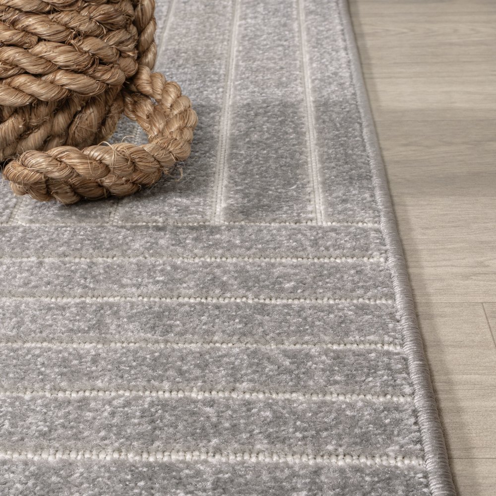 Odense Minimalist Angle Geometric Area Rug. Picture 8