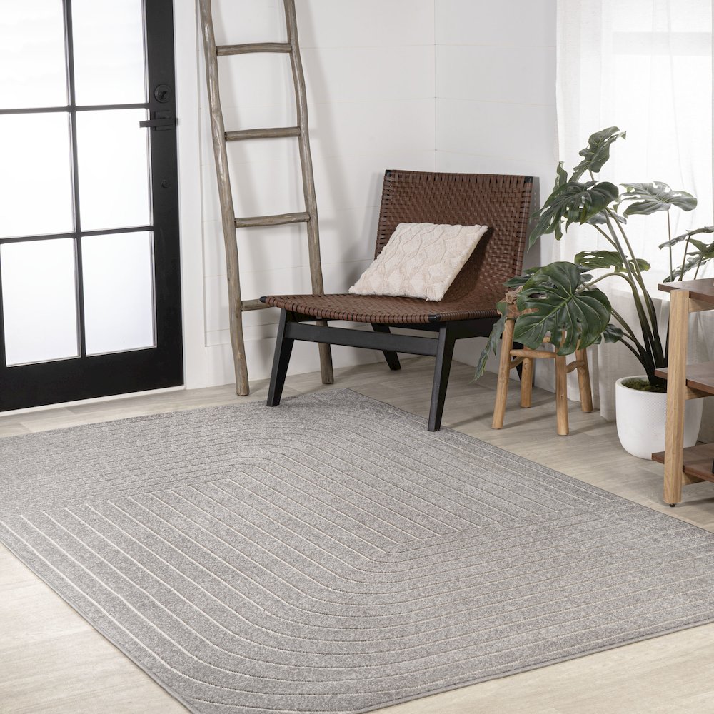 Odense Minimalist Angle Geometric Area Rug. Picture 5