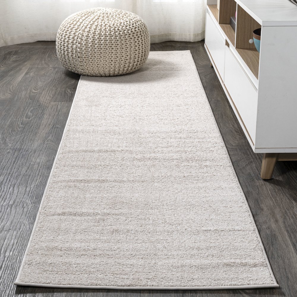 Haze Solid Low Pile Area Rug Ivory. Picture 2