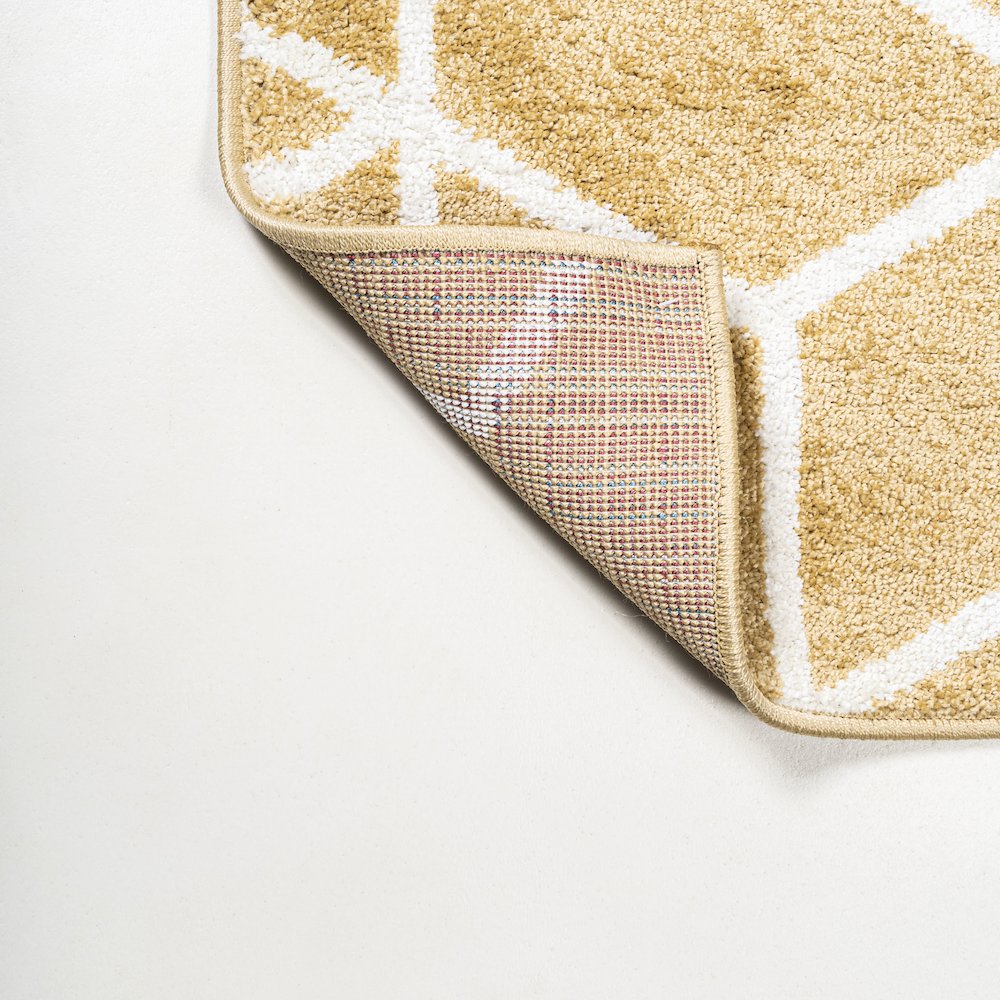 Tumbling Blocks Modern Geometric Area Rug. Picture 6