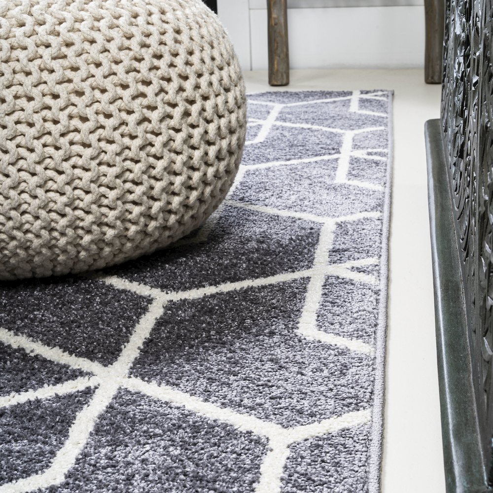Tumbling Blocks Modern Geometric Area Rug. Picture 10