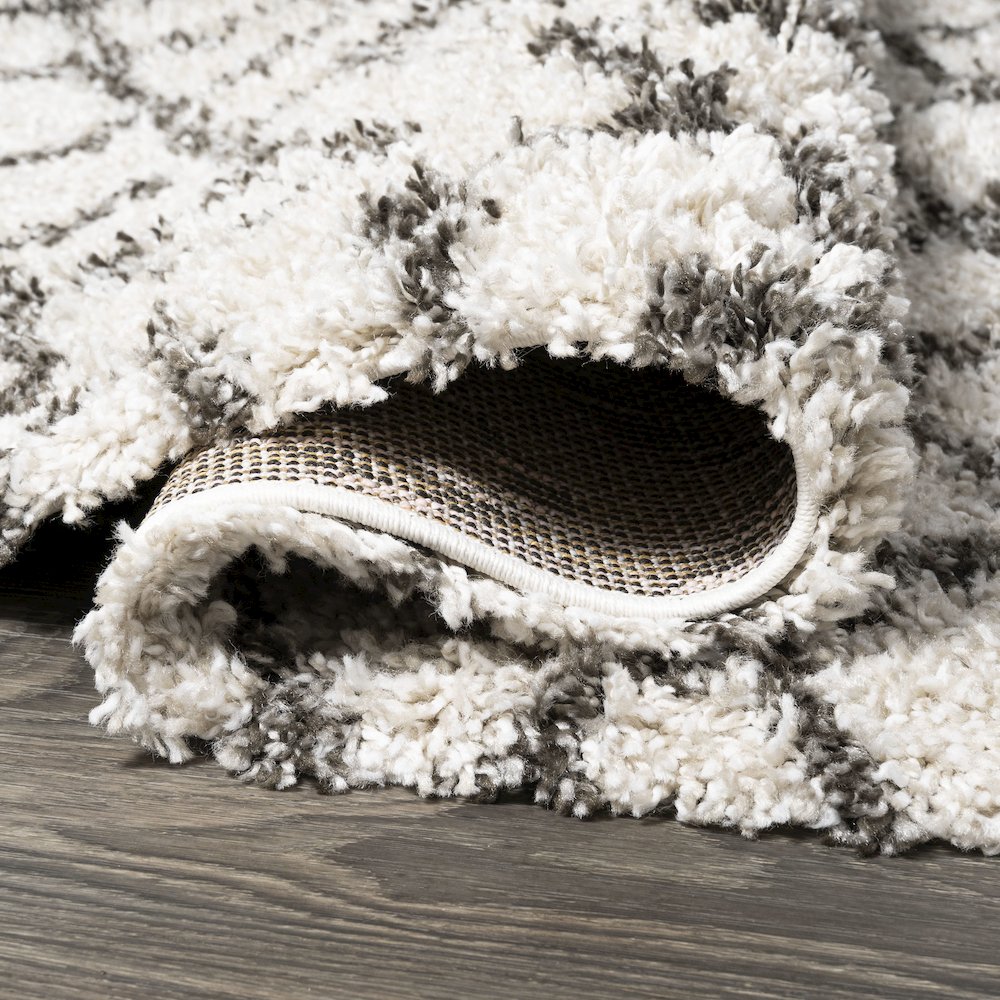 Algaida Moroccan Diamond Shag Area Rug. Picture 10