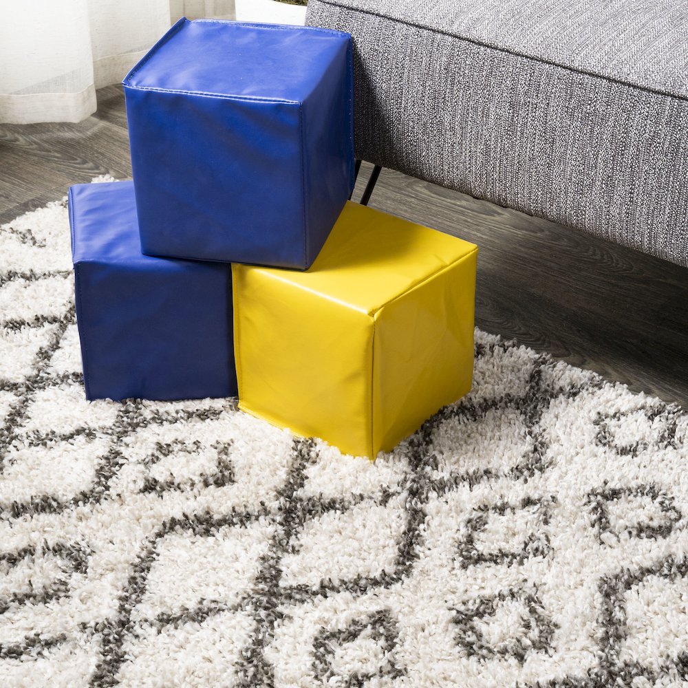 Algaida Moroccan Diamond Shag Area Rug. Picture 12