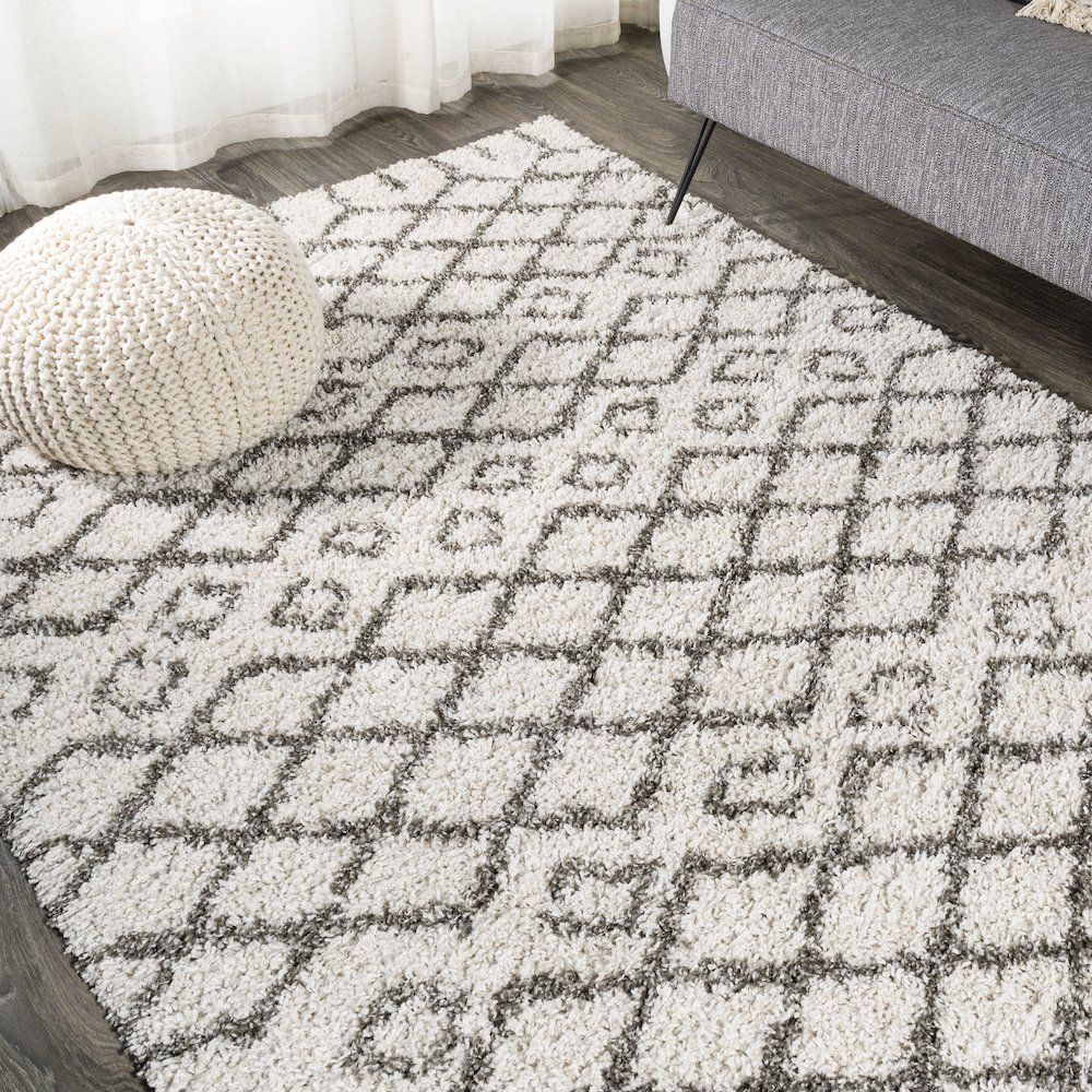 Algaida Moroccan Diamond Shag Area Rug. Picture 4
