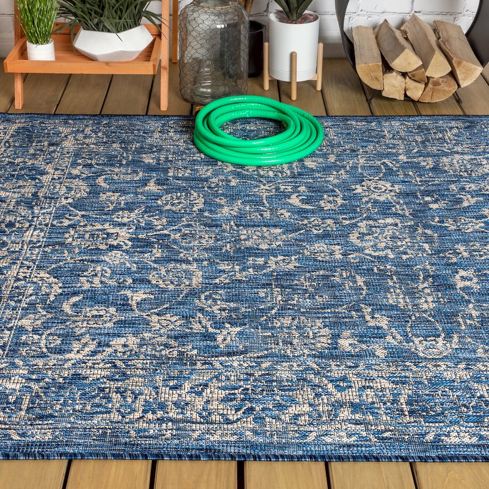 Tela Bohemian Textured Weave Floral Indoor/Outdoor Area Rug. Picture 4