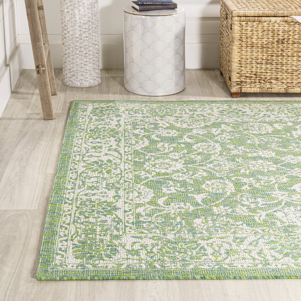Tela Bohemian Textured Weave Floral Indoor/Outdoor Area Rug. Picture 3