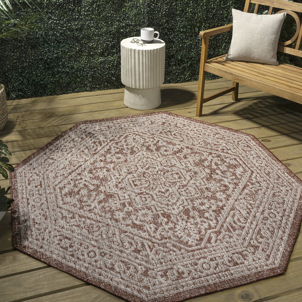 Sinjuri Medallion Textured Weave Red/Taupe 8' Octagon Indoor/Outdoor Area Rug. Picture 3