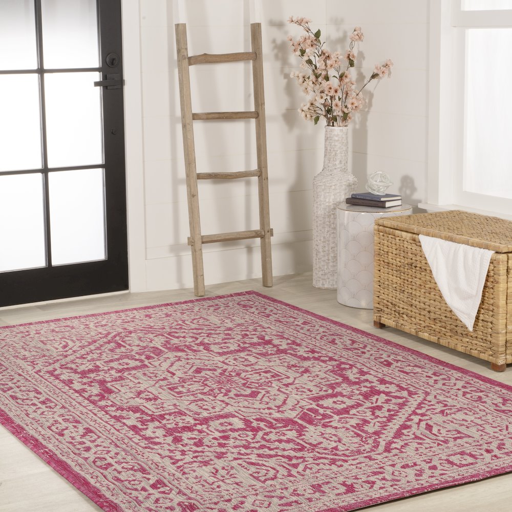 Sinjuri Medallion Textured Weave Indoor/Outdoor Area Rug. Picture 5