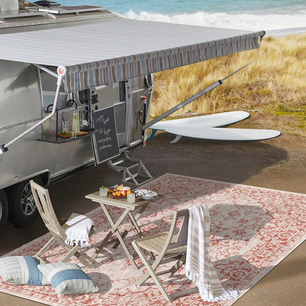 Rozetta Boho Medallion Textured Weave Indoor/Outdoor Area Rug. Picture 7