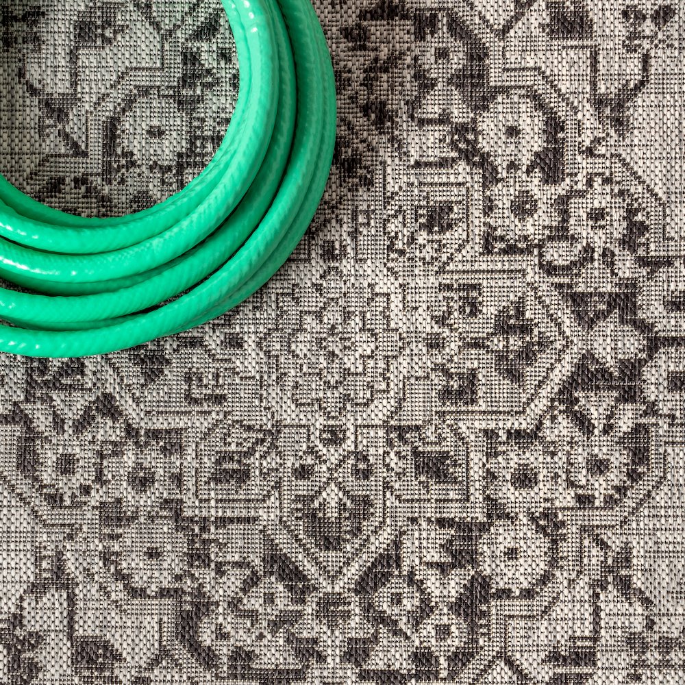 Rozetta Boho Medallion Textured Weave Indoor/Outdoor Area Rug. Picture 4