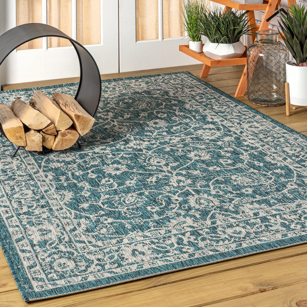Palazzo Vine And Border Textured Weave Indoor/Outdoor Area Rug. Picture 2