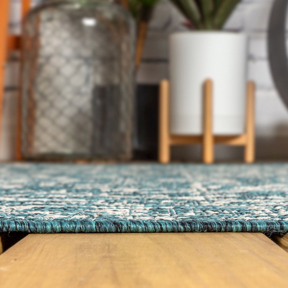 Malta Bohemian Medallion Textured Weave Indoor/Outdoor Area Rug. Picture 9