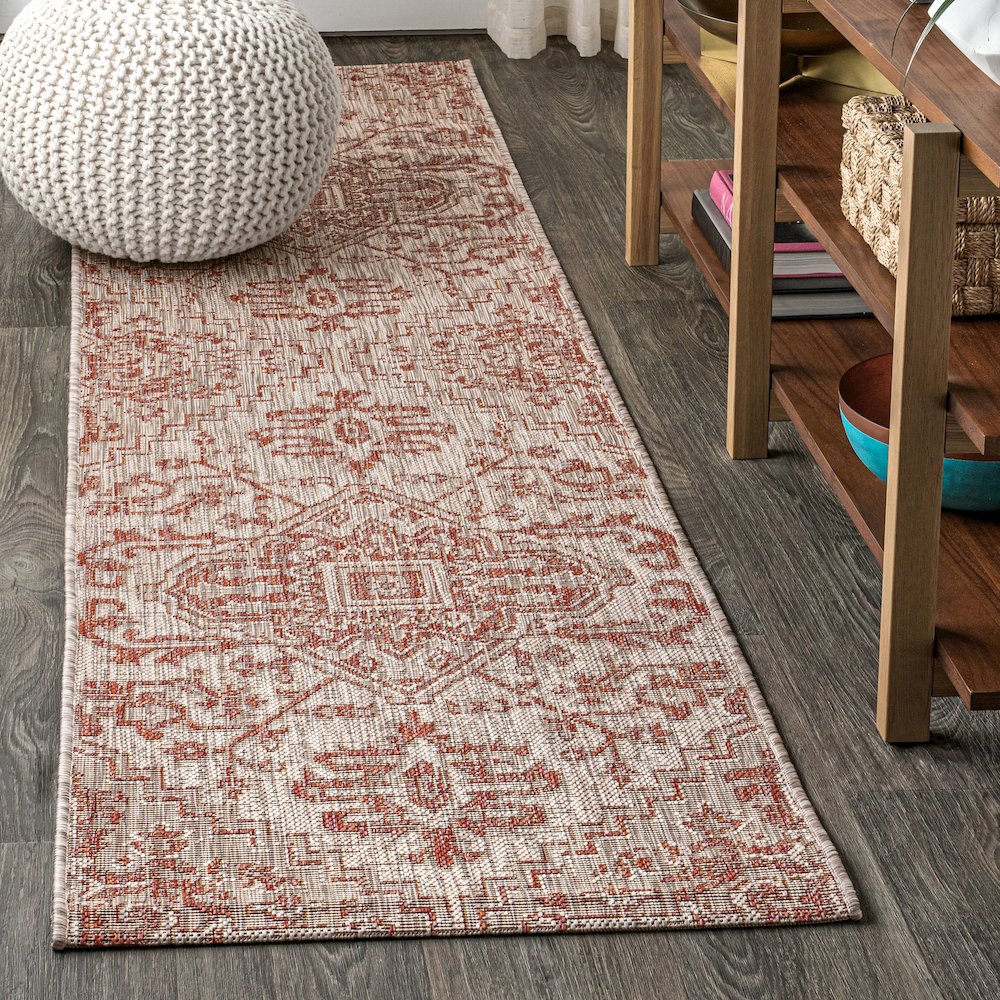 Estrella Bohemian Medallion Textured Weave Indoor/Outdoor Area Rug. Picture 2