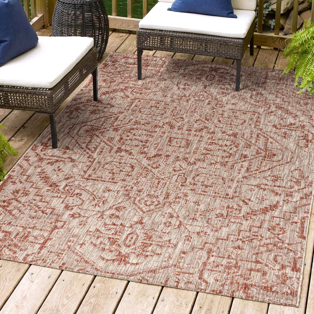 Estrella Bohemian Medallion TetuWeave Red/TaupeIndoor/Outdoor  Rug. Picture 2