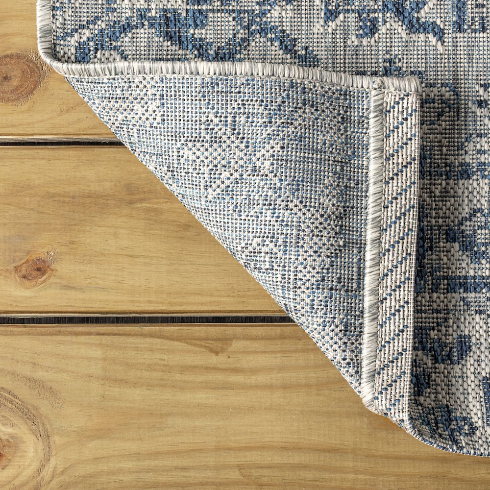 Estrella Bohemian Medallion Textured Weave Indoor/Outdoor Area Rug. Picture 3