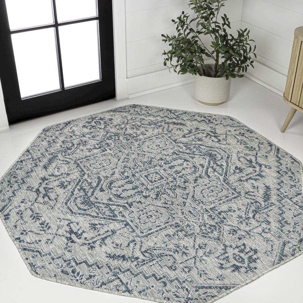 Estrella Bohemian Medallion Textured Weave Red/Taupe Indoor/Outdoor Area Rug. Picture 2