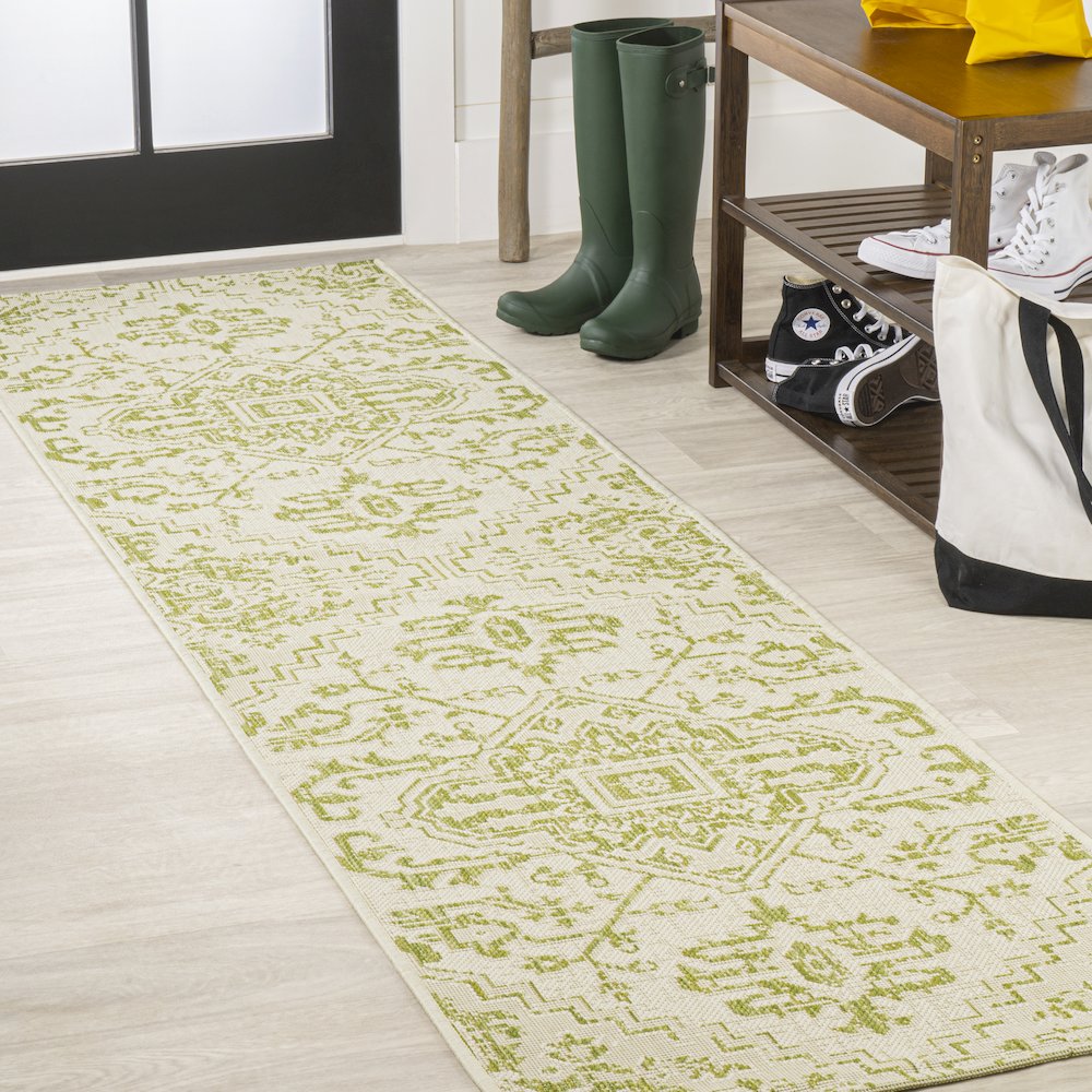 Estrella Bohemian Medallion Textured Weave Indoor/Outdoor Area Rug. Picture 2