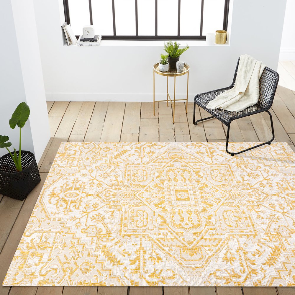 Estrella Bohemian Medallion Textured Weave Indoor/Outdoor Area Rug. Picture 14