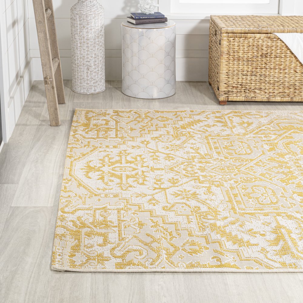 Estrella Bohemian Medallion Textured Weave Indoor/Outdoor Area Rug. Picture 3