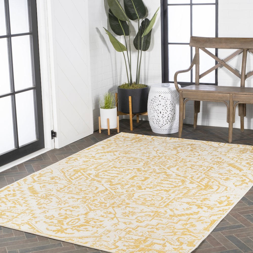 Estrella Bohemian Medallion Textured Weave Indoor/Outdoor Area Rug. Picture 9