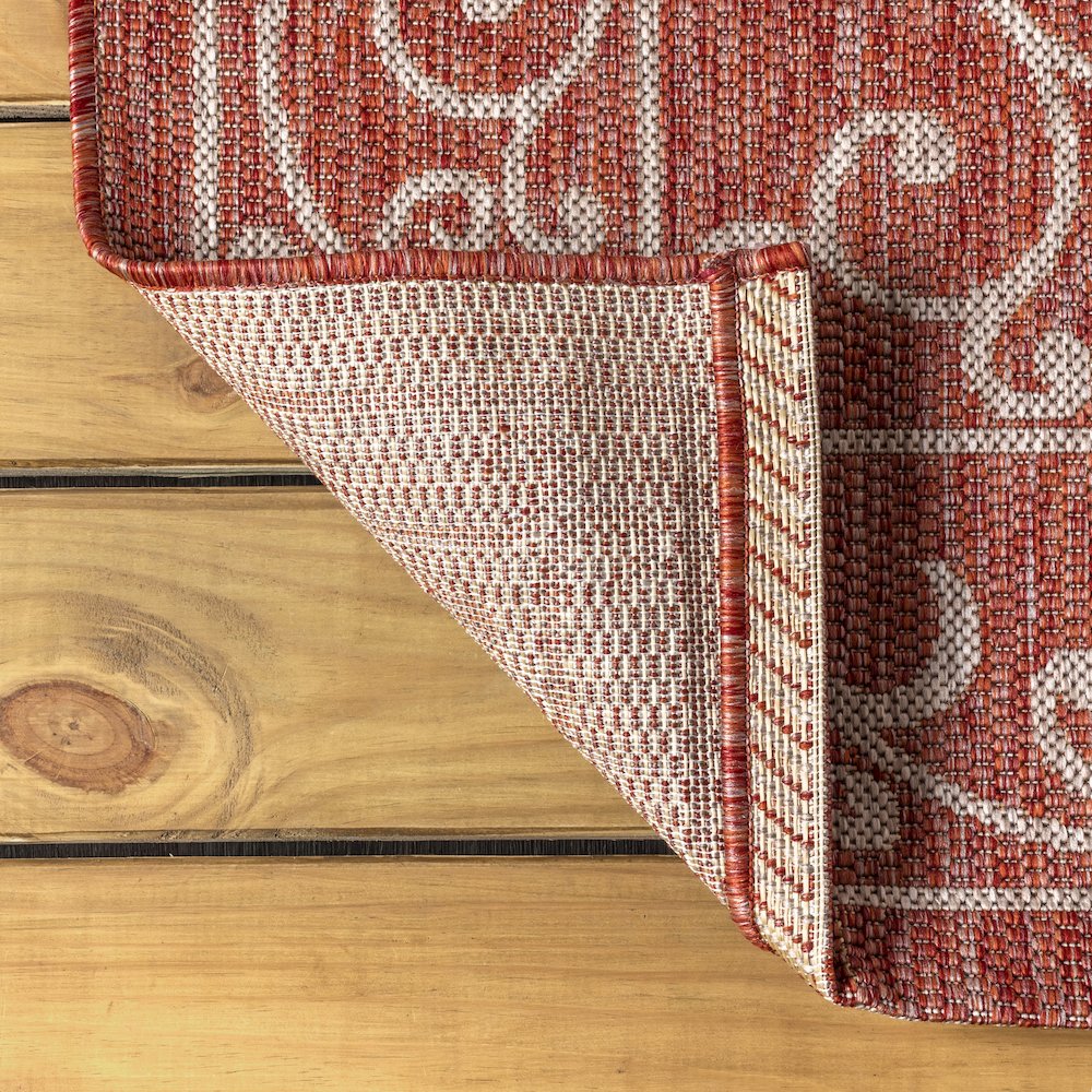 Charleston Vintage Filigree Textured Weave Indoor/Outdoor Runner Rug. Picture 3