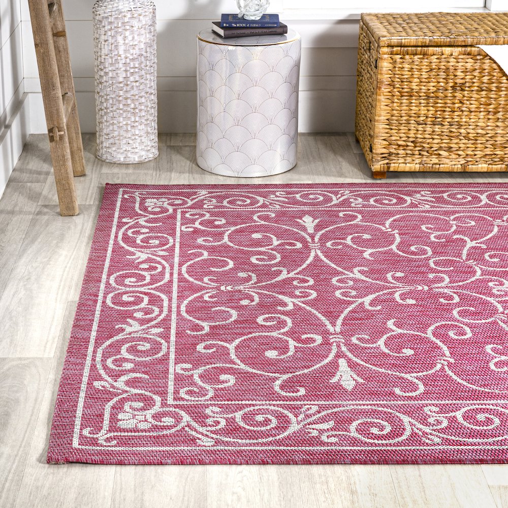Charleston Vintage Filigree Textured Weave Indoor/Outdoor Area Rug. Picture 3