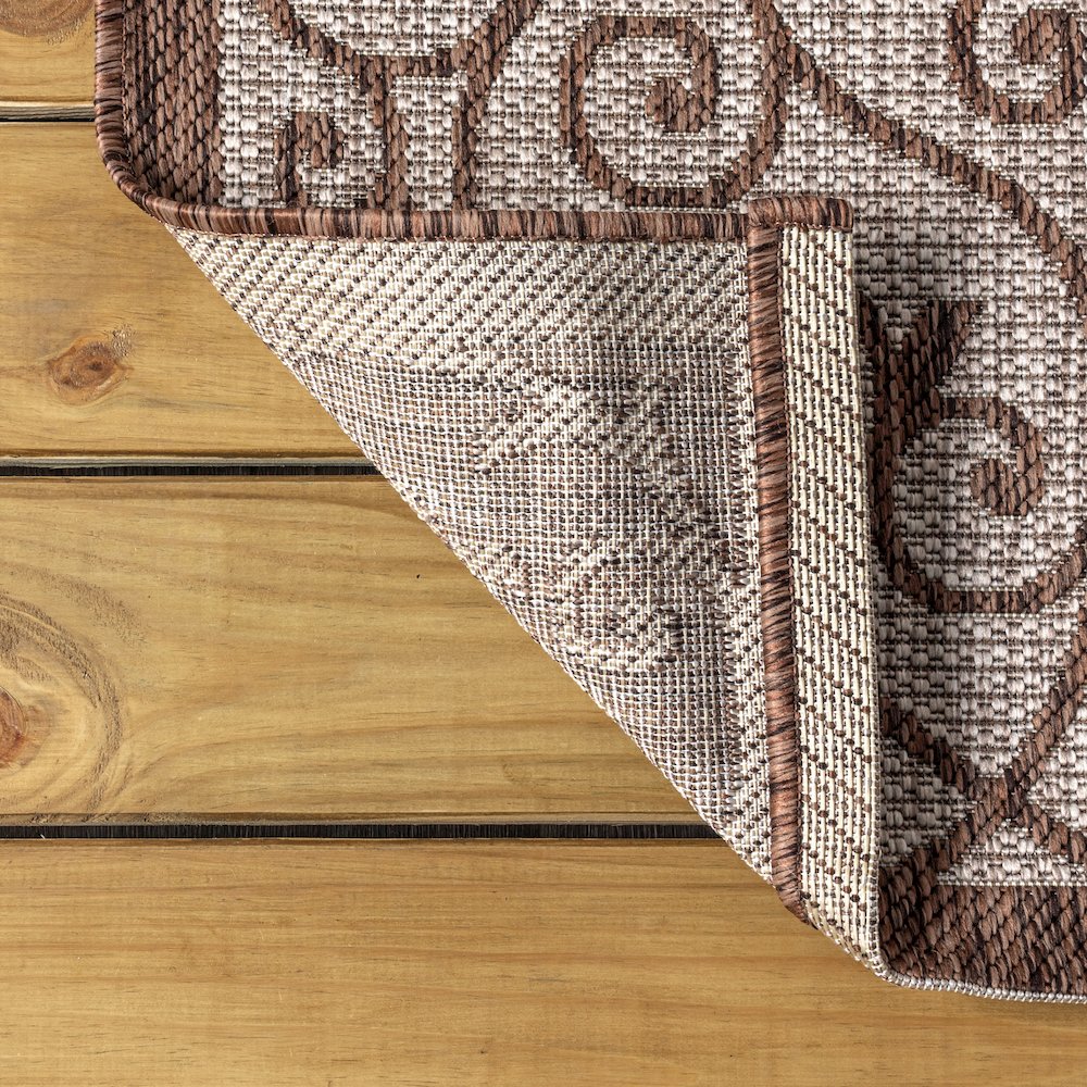Madrid Vintage Filigree Textured Weave Indoor/Outdoor Runner Rug. Picture 3