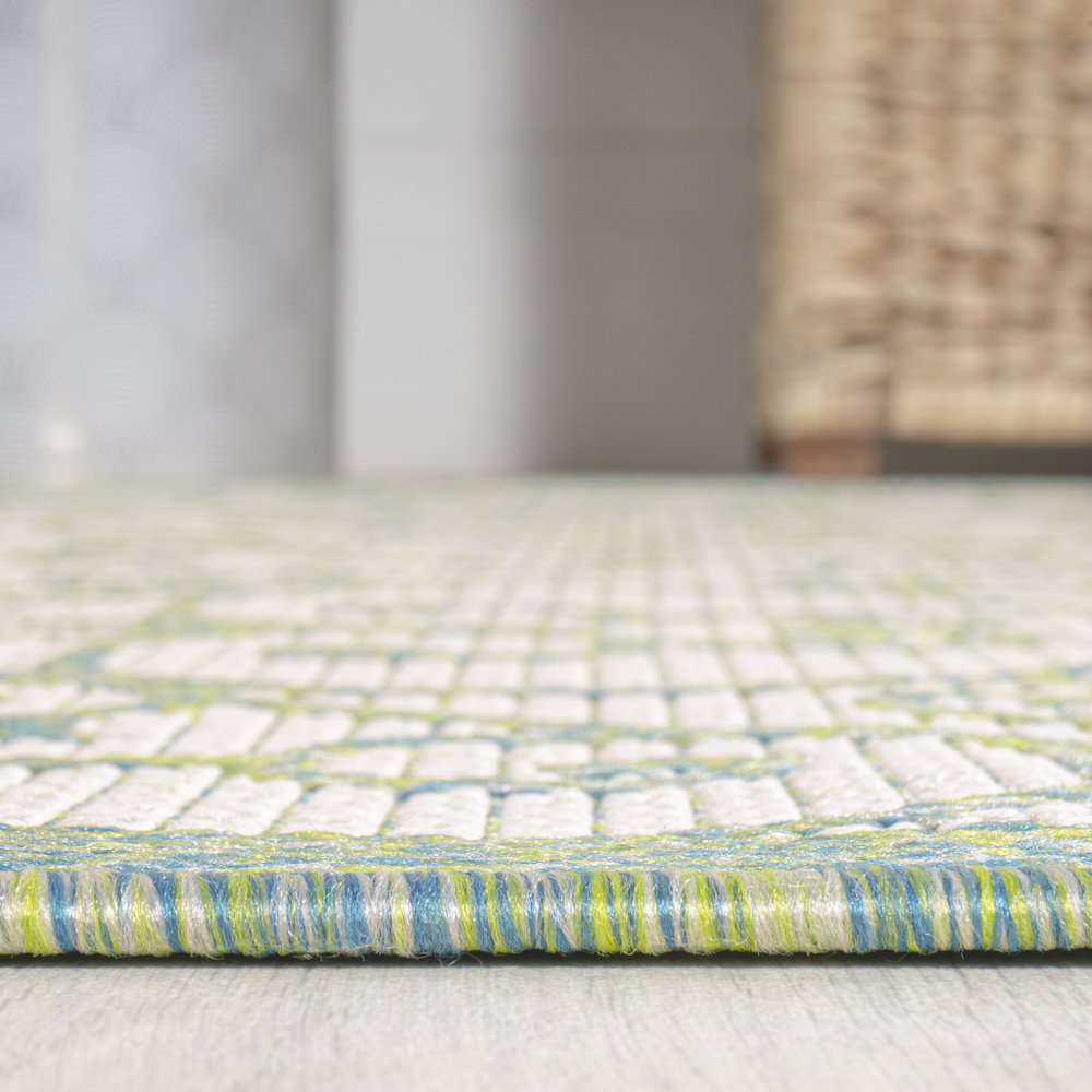 Madrid Vintage Filigree Textured Weave Indoor/Outdoor Runner Rug. Picture 9