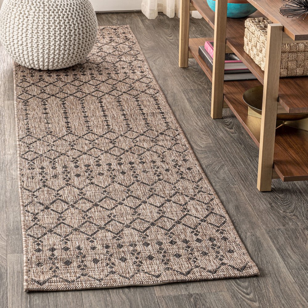 Ourika Moroccan Geometric Textured Weave Indoor/Outdoor Runner Rug. Picture 2