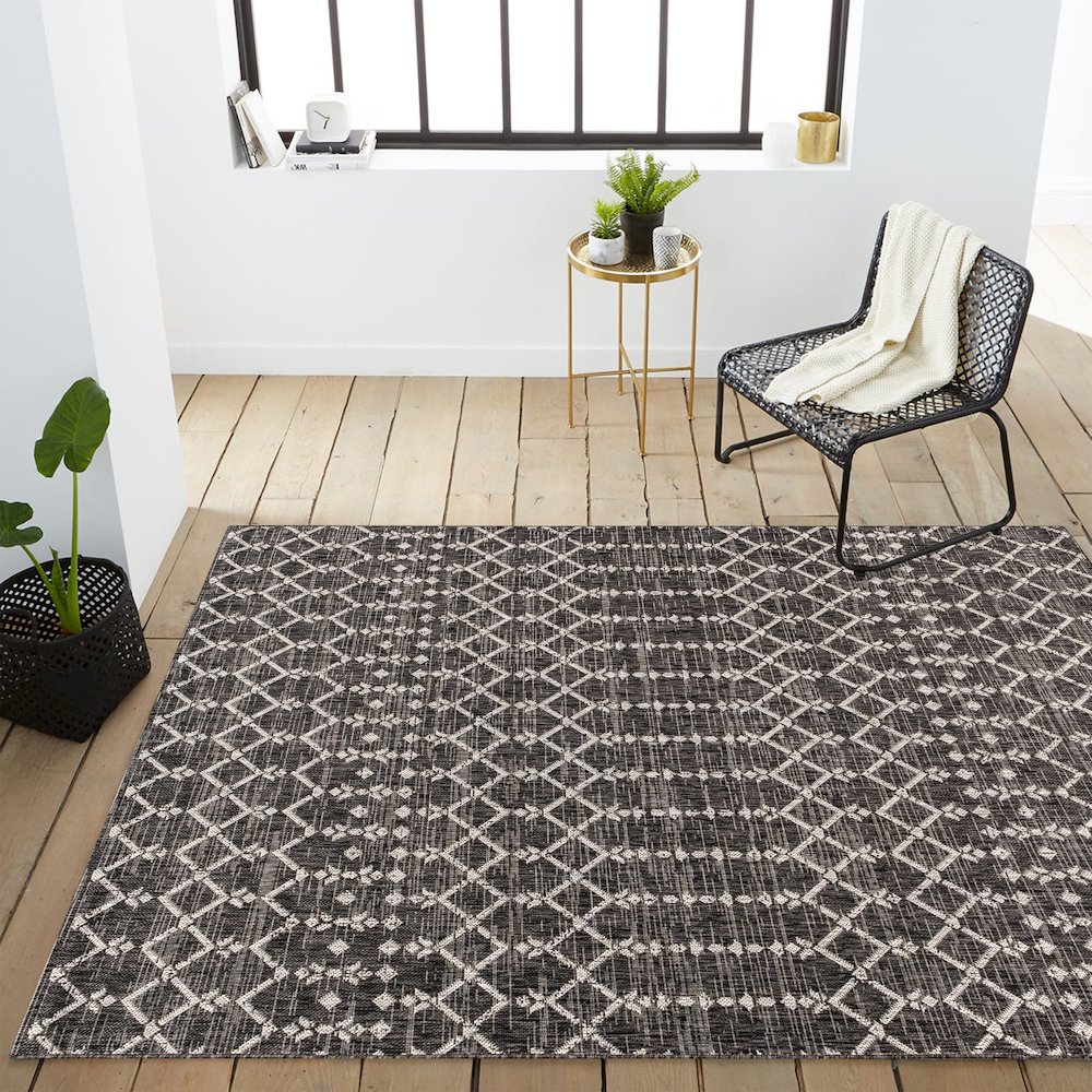 Ourika Moroccan Geometric Textured Weave Indoor/Outdoor Area Rug. Picture 11